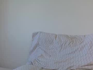 Emmababy2322 Chaturbate stream image from April 24, 2025