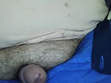 Locosmalldick Chaturbate stream image from April 24, 2025
