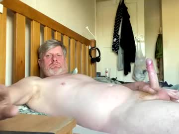 Lowrylowry Chaturbate stream image from April 24, 2025