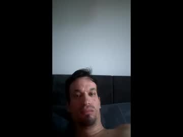 Smonn79 Chaturbate stream image from April 24, 2025