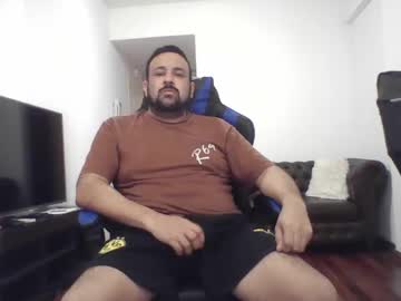 Argentino2025 Chaturbate stream image from April 24, 2025