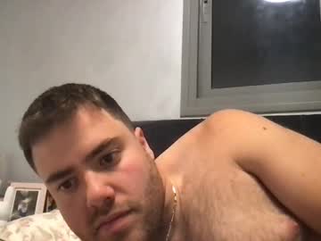 Ben117 Chaturbate stream image from April 24, 2025