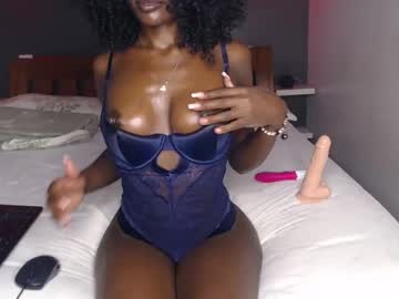 Cherry_Linn Chaturbate stream image from April 24, 2025
