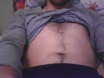 Frencheeboy Chaturbate stream image from April 24, 2025