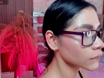 Lucero_Estrella Chaturbate stream image from April 24, 2025