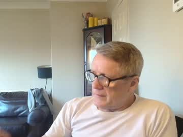 Scottsman214 Chaturbate stream image from April 24, 2025
