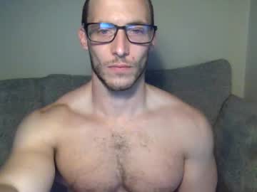 Tom90ukx Chaturbate stream image from April 24, 2025