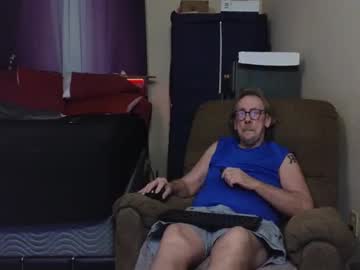 Lusty48 Chaturbate stream image from April 24, 2025