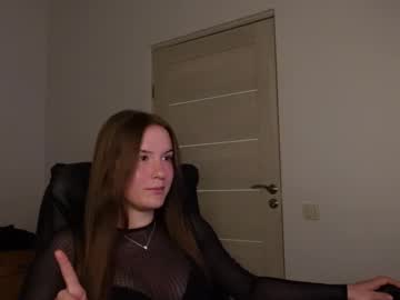 Alexa_Las Chaturbate stream image from April 24, 2025