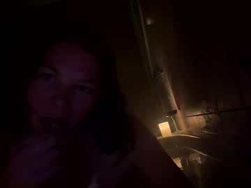 Amaraelise Chaturbate stream image from April 24, 2025