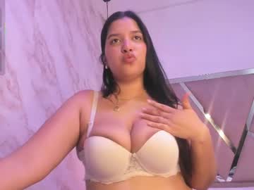 Chiararhys_ Chaturbate stream image from April 24, 2025