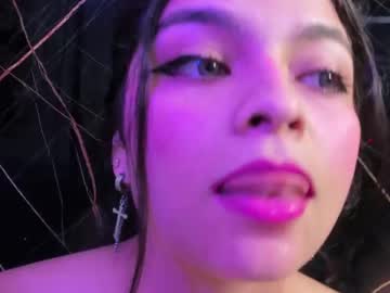 Daniela_Williams Chaturbate stream image from April 24, 2025