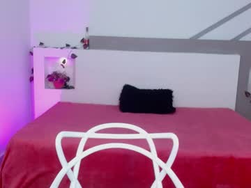 Mariatayler1 Chaturbate stream image from April 24, 2025