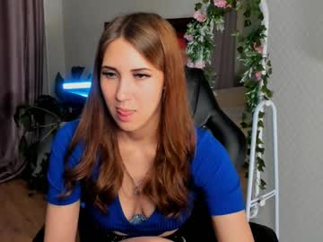 Nelliess Chaturbate stream image from April 24, 2025