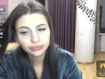 Yoursloves Chaturbate stream image from April 24, 2025