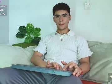 Camilo_Xcam Chaturbate stream image from April 24, 2025