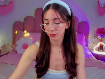 Elsa_Xo Chaturbate stream image from April 24, 2025