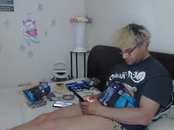 Hotpussycatboy Chaturbate stream image from April 24, 2025