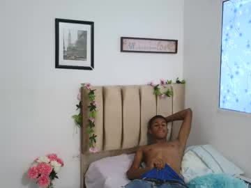 Jhon_Danc Chaturbate stream image from April 24, 2025