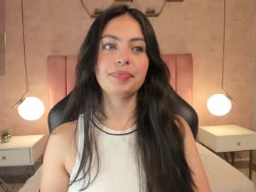 Magic_Fernanda Chaturbate stream image from April 24, 2025