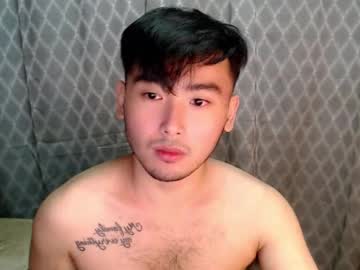 Mhikael Chaturbate stream image from April 24, 2025