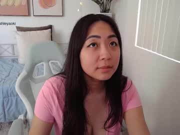 Ashleyaokii Chaturbate stream image from April 24, 2025