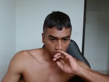 Bfernando_05 Chaturbate stream image from April 24, 2025