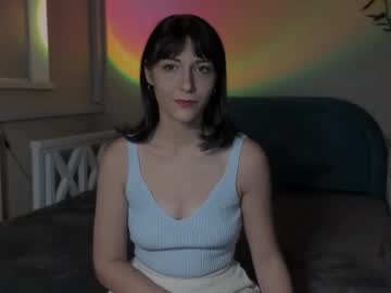 Haristinali Chaturbate stream image from April 24, 2025