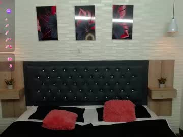 Julieta_Colleman Chaturbate stream image from April 24, 2025