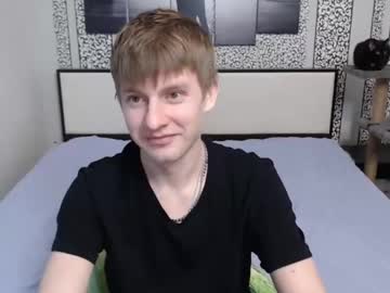 Oscar_Bell Chaturbate stream image from April 24, 2025