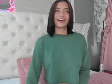 Sarah_Curtis Chaturbate stream image from April 24, 2025
