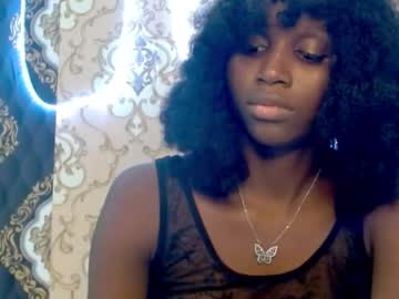 Themelaninqueen Chaturbate stream image from April 24, 2025