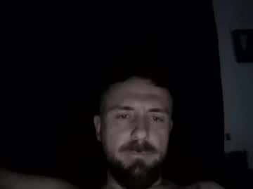 Luke916 Chaturbate stream image from April 24, 2025