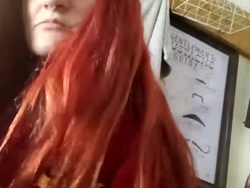 Twistedlilpunk Chaturbate stream image from April 24, 2025