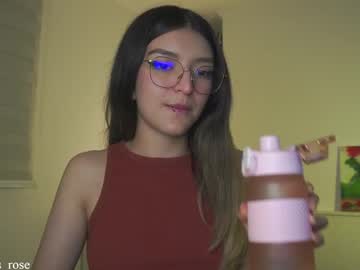 Call_Me_Rosie Chaturbate stream image from April 25, 2025