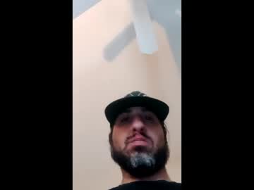 Italianstudbull Chaturbate stream image from April 25, 2025