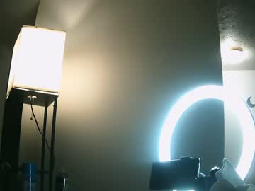 Kimberlynnbrooks Chaturbate stream image from April 25, 2025