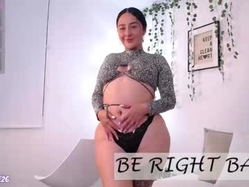 S0phie_26 Chaturbate stream image from April 25, 2025