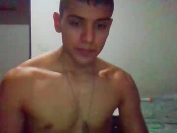 Thiagobz Chaturbate stream image from April 25, 2025