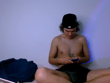 Goth_Liam777 Chaturbate stream image from April 25, 2025