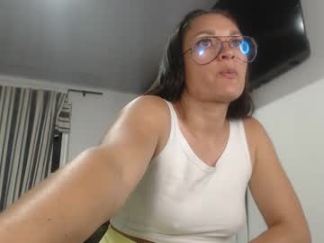 Killey_Saints Chaturbate stream image from April 25, 2025