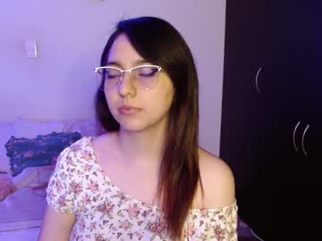 Natasha_Jg Chaturbate stream image from April 25, 2025
