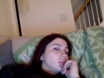 Cinnamonbabygrl Chaturbate stream image from April 25, 2025