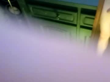 Hotangel93 Chaturbate stream image from April 25, 2025