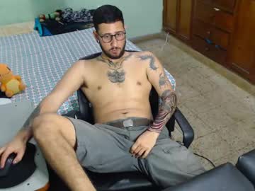 Inzack__ Chaturbate stream image from April 25, 2025