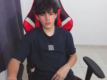 Eren_Tatakae Chaturbate stream image from April 25, 2025