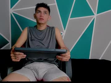 Riven_Storm Chaturbate stream image from April 25, 2025