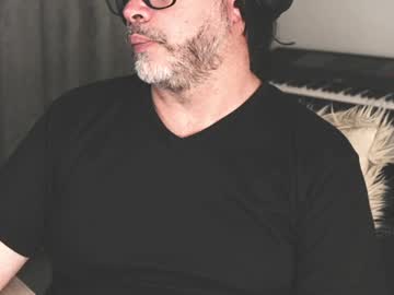 Sanders_White Chaturbate stream image from April 25, 2025