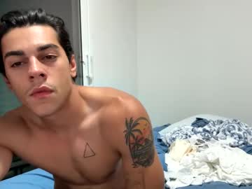 Heyitsmoo Chaturbate stream image from April 25, 2025