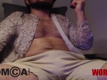 Skankhunt9000 Chaturbate stream image from April 25, 2025